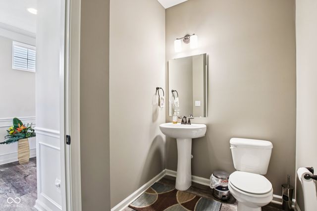 6596 Overlander Lane, Whitestown, IN 46075