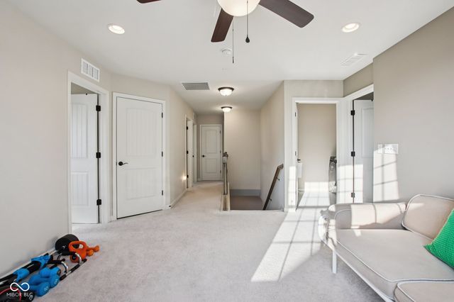 6596 Overlander Lane, Whitestown, IN 46075