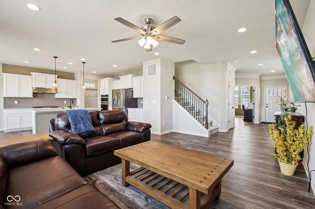 6596 Overlander Lane, Whitestown, IN 46075