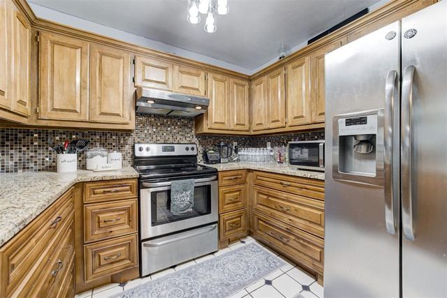 15612 Sandstone Terrace, Oklahoma City, OK 73170