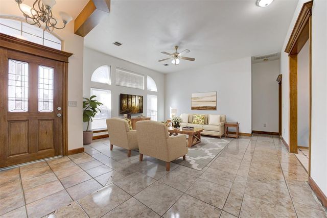 15612 Sandstone Terrace, Oklahoma City, OK 73170