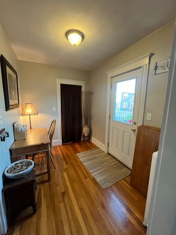 24 Paine St 2, Winthrop, MA 02152