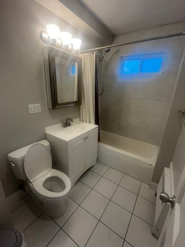 24 Paine St 2, Winthrop, MA 02152