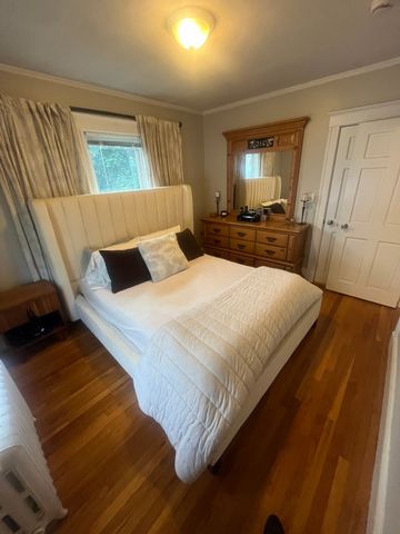 24 Paine St 2, Winthrop, MA 02152