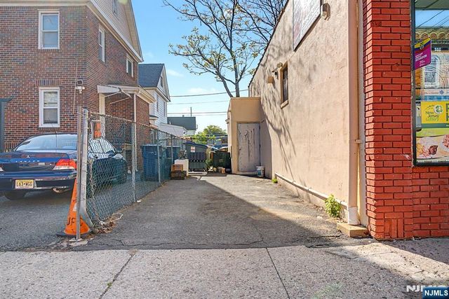 37 Fair Street, Hackensack, NJ 07601