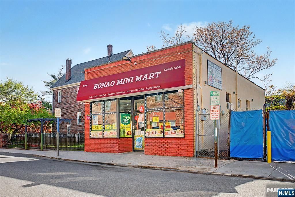 37 Fair Street, Hackensack, NJ 07601