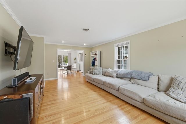 12 Patriot Drive, Walpole, MA 02071