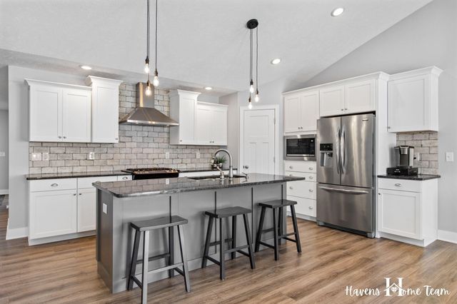 2698 Red Bud Drive 18, Zeeland, MI 49464