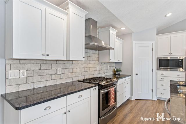 2698 Red Bud Drive 18, Zeeland, MI 49464