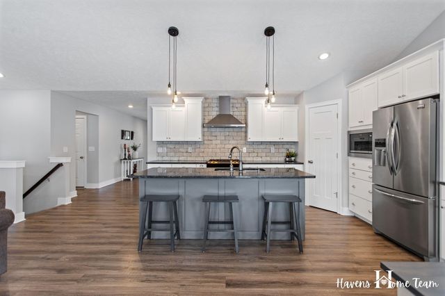 2698 Red Bud Drive 18, Zeeland, MI 49464