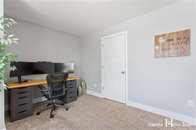 2698 Red Bud Drive 18, Zeeland, MI 49464