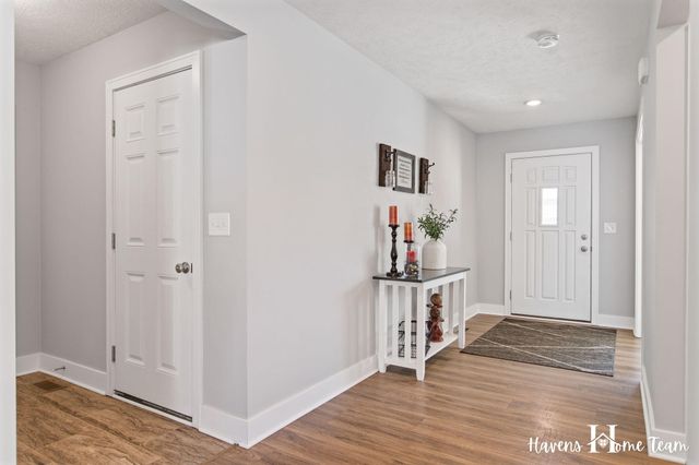 2698 Red Bud Drive 18, Zeeland, MI 49464