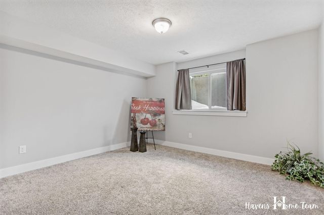 2698 Red Bud Drive 18, Zeeland, MI 49464