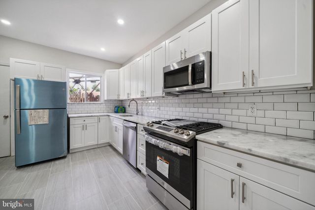 3521 INDIAN QUEEN LN, Philadelphia, PA 19129