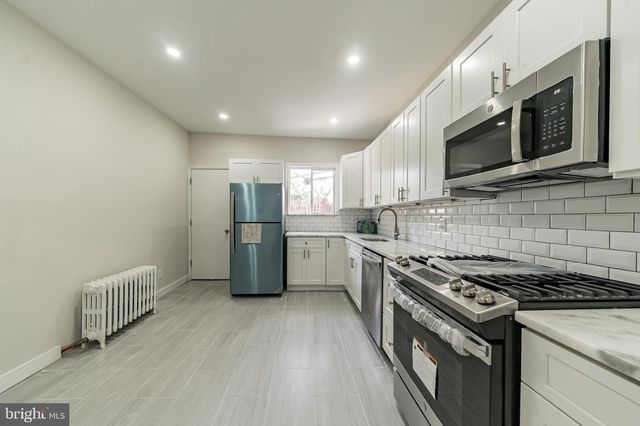 3521 INDIAN QUEEN LN, Philadelphia, PA 19129