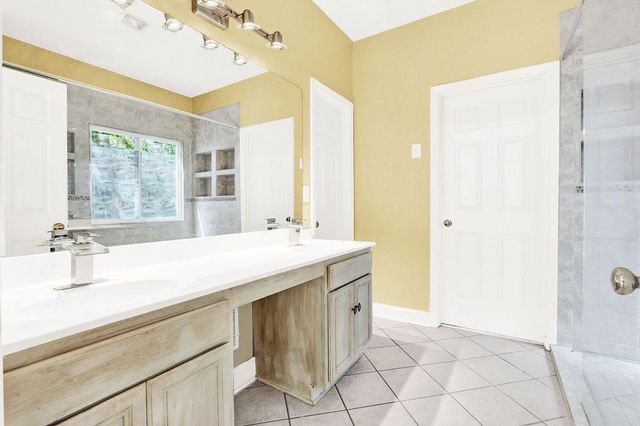1955 Fairway Close Terrace, Lawrenceville, GA 30043