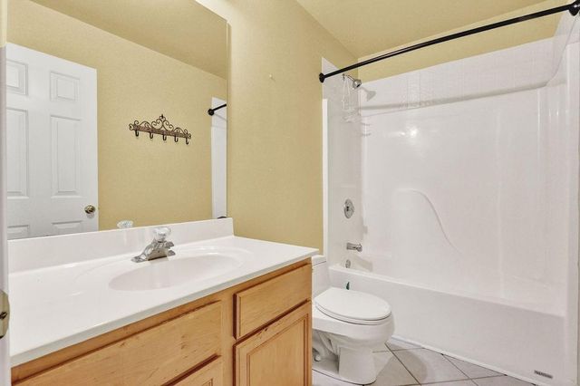 1955 Fairway Close Terrace, Lawrenceville, GA 30043