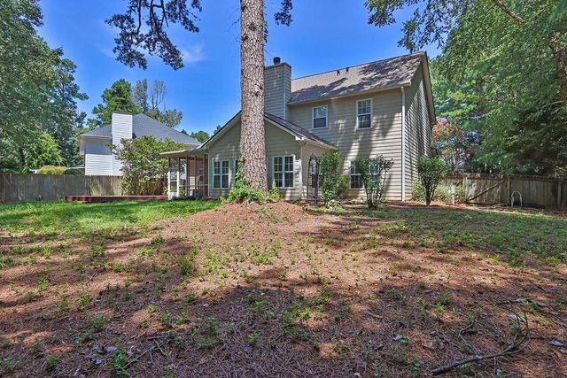 1955 Fairway Close Terrace, Lawrenceville, GA 30043