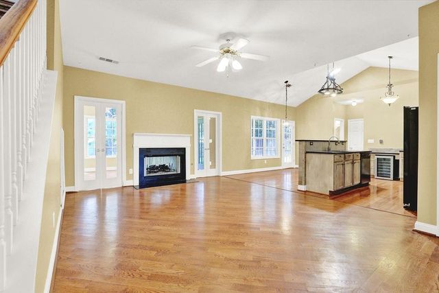 1955 Fairway Close Terrace, Lawrenceville, GA 30043
