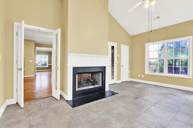 1955 Fairway Close Terrace, Lawrenceville, GA 30043