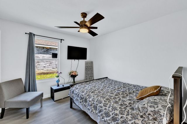 8404 Early Dawn Trail, Denton, TX 76210