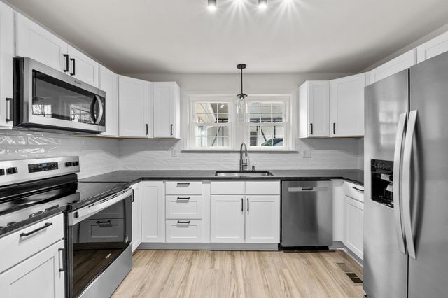 612 Elm Avenue, South Pittsburg, TN 37380