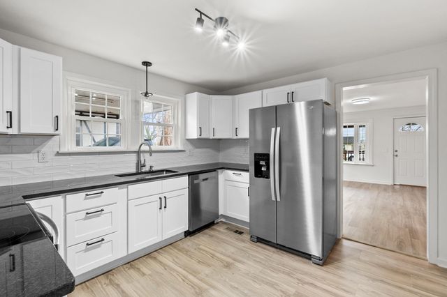 612 Elm Avenue, South Pittsburg, TN 37380