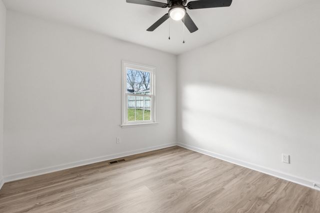 612 Elm Avenue, South Pittsburg, TN 37380