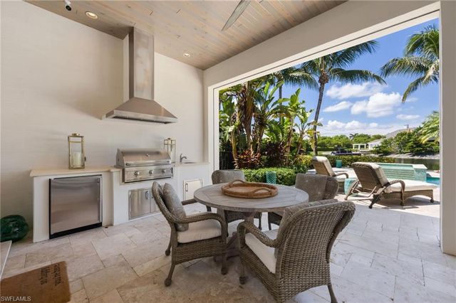 18124 Via Portofino WAY, Miromar Lakes, FL 33913
