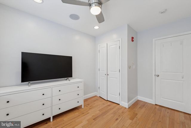 1825 N WILLINGTON ST, Philadelphia, PA 19121