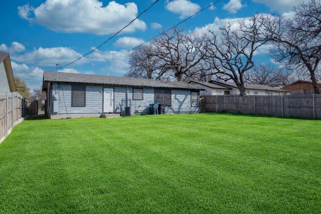 5508 Patton Drive, Fort Worth, TX 76112
