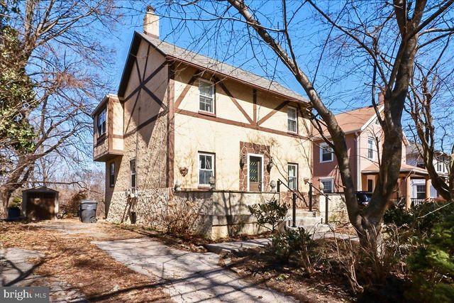 966 UPPER GULPH RD, Wayne, PA 19087