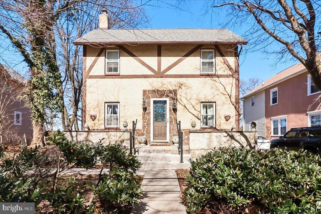 966 UPPER GULPH RD, Wayne, PA 19087