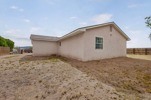 920 Molina Place, Belen, NM 87002