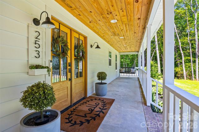 253 Dogwood Acres Road, Fort Mill, SC 29707