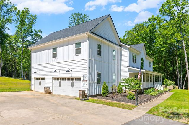 253 Dogwood Acres Road, Fort Mill, SC 29707