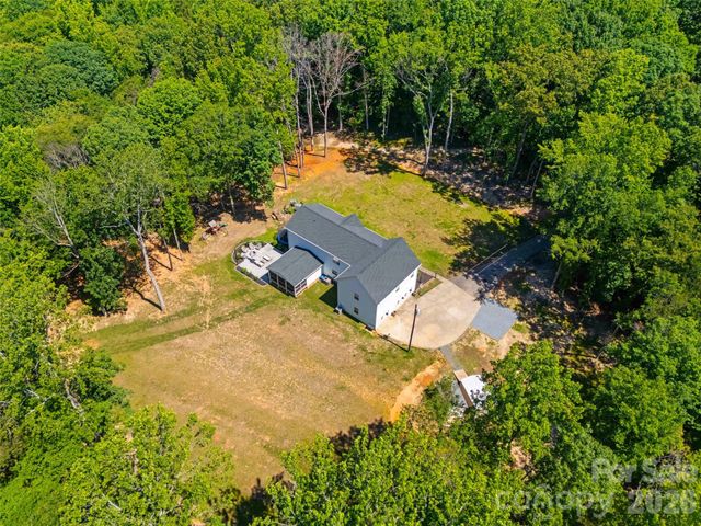 253 Dogwood Acres Road, Fort Mill, SC 29707