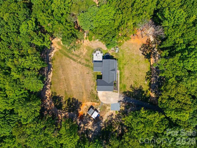 253 Dogwood Acres Road, Fort Mill, SC 29707
