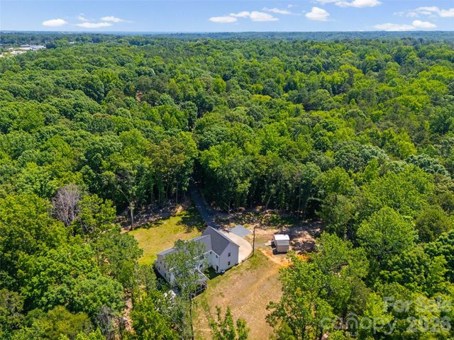 253 Dogwood Acres Road, Fort Mill, SC 29707