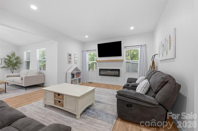253 Dogwood Acres Road, Fort Mill, SC 29707