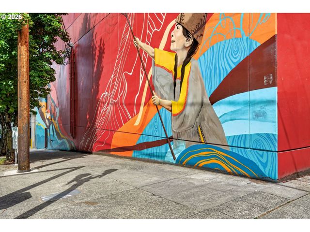 709 Sw 16TH Ave 302, Portland, OR 97205