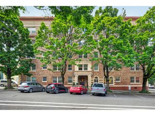 709 Sw 16TH Ave 302, Portland, OR 97205