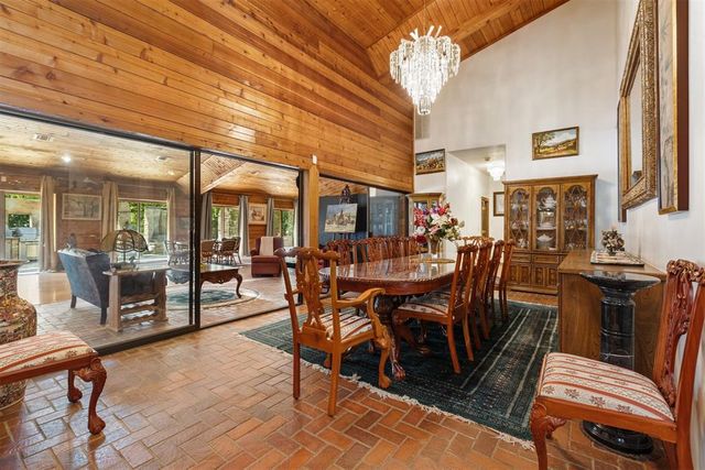 4805 Oakdale Farm Road, Edmond, OK 73013