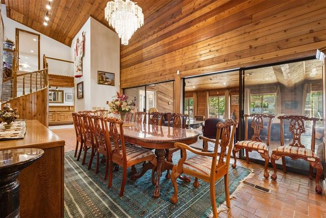 4805 Oakdale Farm Road, Edmond, OK 73013