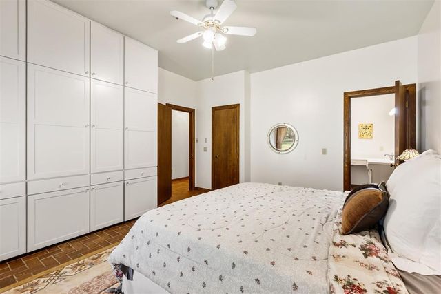 4805 Oakdale Farm Road, Edmond, OK 73013