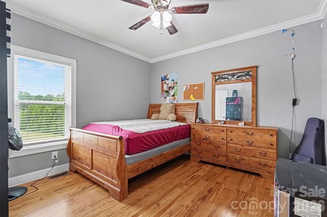 4574 Hunter Rhyne Road, Lincolnton, NC 28092