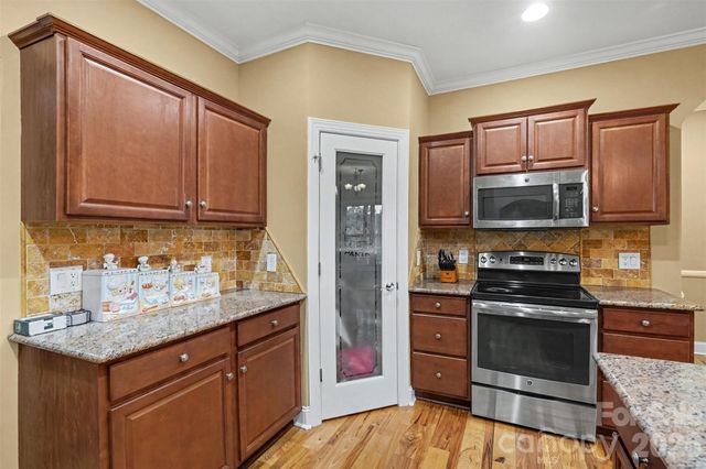 4574 Hunter Rhyne Road, Lincolnton, NC 28092