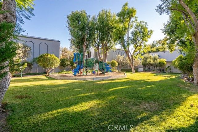 6041 Fountain Park Street 9, Woodland Hills (los Angeles), CA 91367