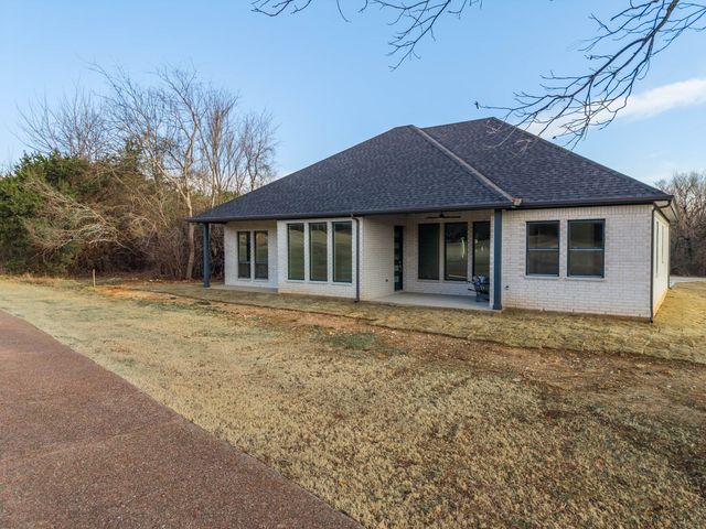 39290 Cedar Trail, Whitney, TX 76692