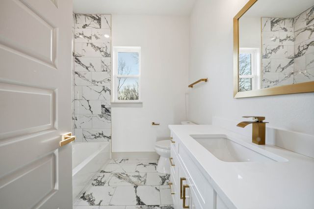 39290 Cedar Trail, Whitney, TX 76692